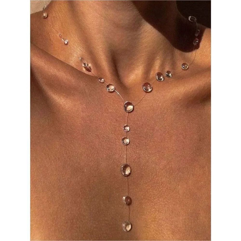 Elegant Clear Beaded Necklace A1467